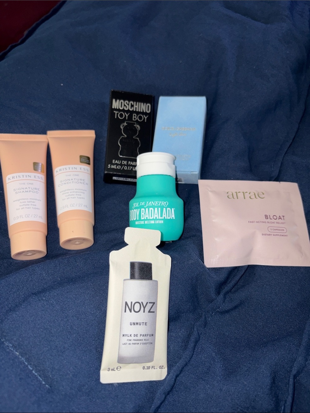 Assorted Beauty Sample Lot -